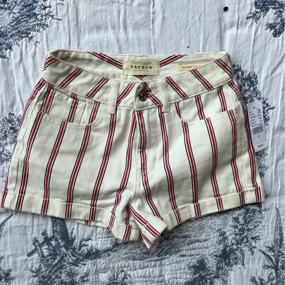 ✨🆕✨pacsun mom jeans